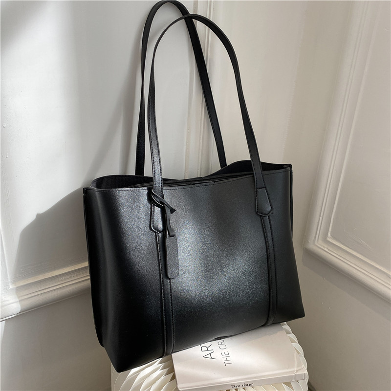 Borsa Tote Classica in Ecopell - Leatherworking Classic recensione e prezzo