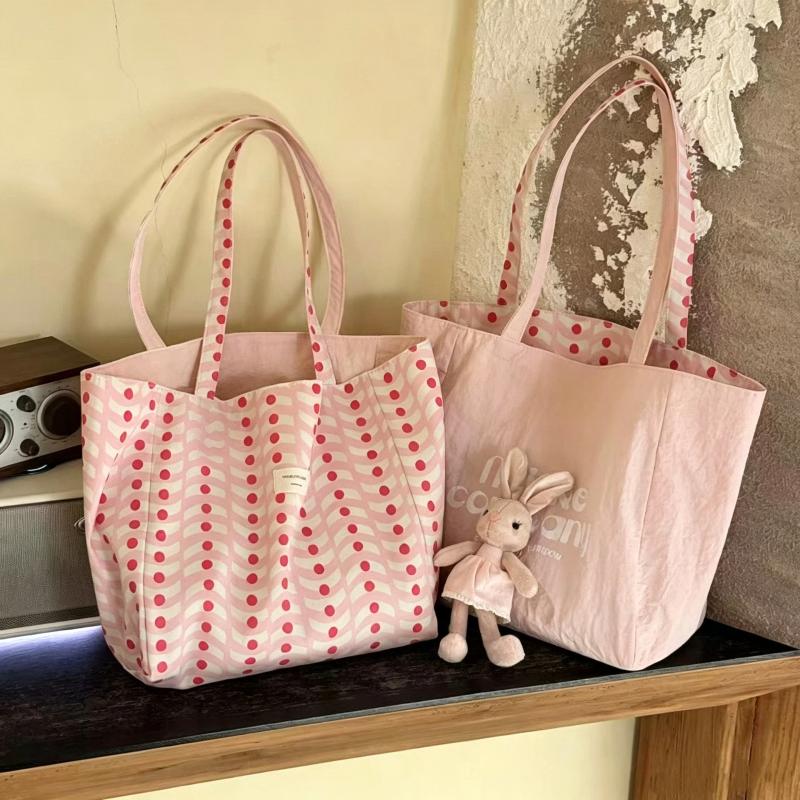 Borsa tote in tela con motivo  - Leatherwork Free Patterns recensione e prezzo