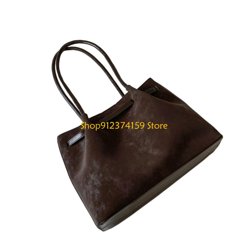 G5AE Borsa da trasporto alla B - Leatherwork Essentials recensione e prezzo