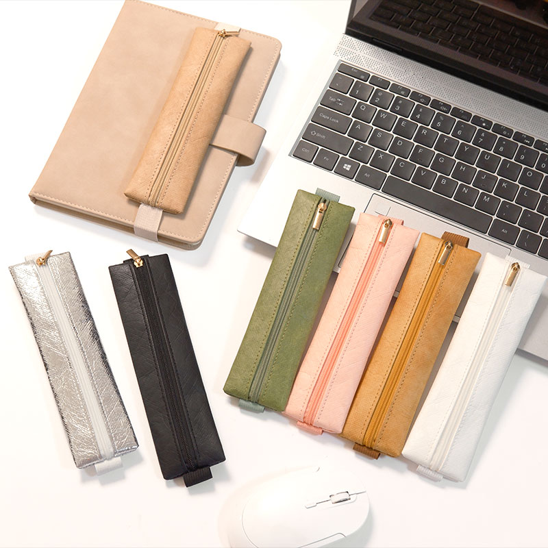 Portapenne con fascia elastica - Leather Work Notepad recensione e prezzo